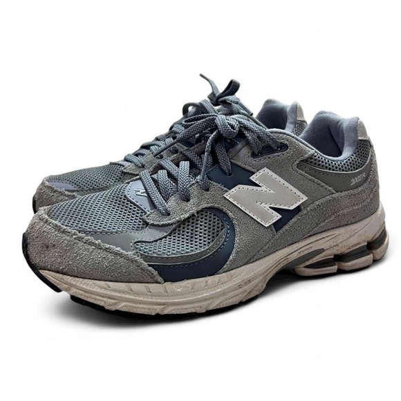 New Balance Blue/Grey 2002ST Sneakers Shoes Boys 6/Womens 7.5 Casual - Picture 2 of 6